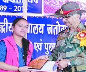 annual function of kv jatogh school.