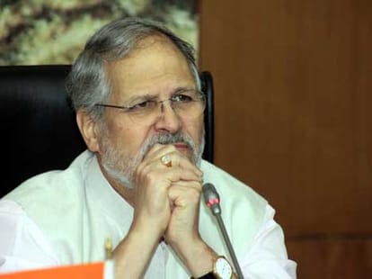 delhi Cabinet note to LG , your order can not be enforced '