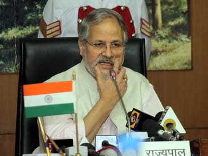 LG said, the CM does not fit with this language