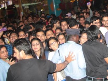 Security tighten in gurgaon for new year