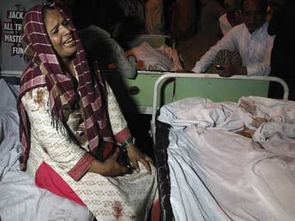 blast near wagah border, 48 killed.
