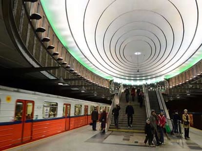 Metro fare could increase after polls in delhi.