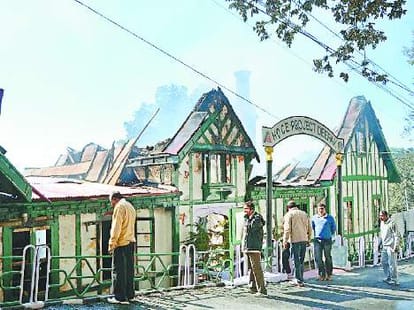shimla minto court buildind ashes