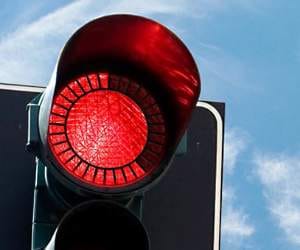 red light crossing chalan.
