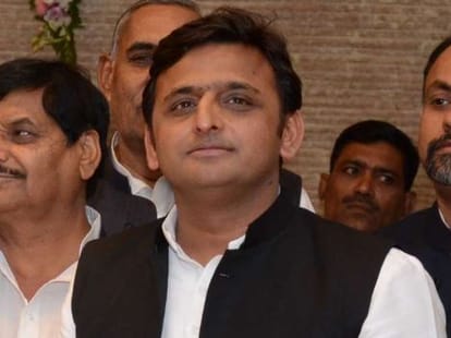  UP govt suggests cities name to be developed as smart cities.