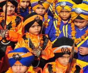 Kotli Shah Daula and in Raipur Guzzran Performed Nagar Kirtan