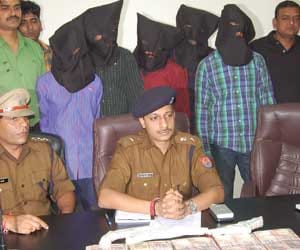 police nabbed five in atm loot case.