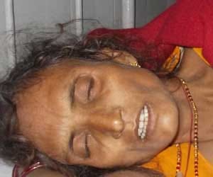 boat capsizes in chambal river.