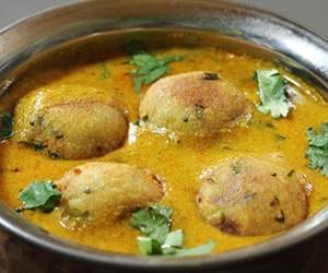 recipe for anjeer kofta kari.