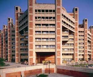 Union govt planning to build a new secretariat in Lutyens' Delhi.
