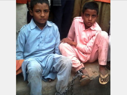 Inhumane Treatment with Kids in Aligarh Madarsa