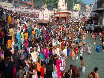 Highcourt comments on banks of Ganga.