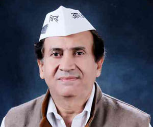 aap mla harish khanna attacks on arvind kejriwal