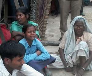 A man murdered his wife in Barabanki.