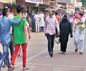 BJP is trying to attract Muslim voters in Delhi.