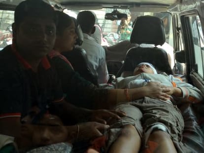 fortuner crushed two people in dehradun.