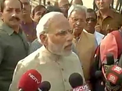 what modi ate in his Varanasi visit.