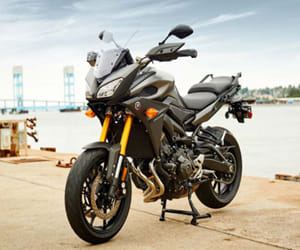 Yamaha unveils the FJ- 09 at EICMA