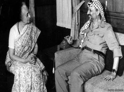 why yasir arafat have had empty gun?