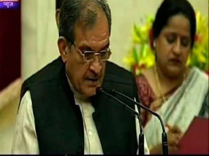 modi government minister threatening to haryana officer