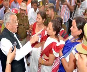 Health Minister told the broker Aasha.