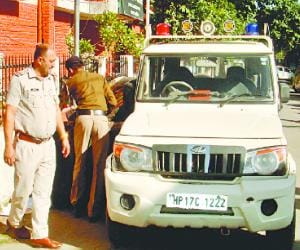 income tax raid on congress leader factories at ponta.