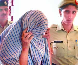 gangster bhoora escaped.