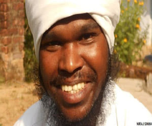 With 10,000 cash one assur is ready to fight election