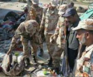 many died in a bus crash in pakistan