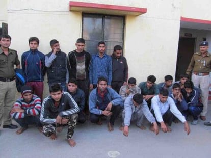 munna bhai arrested in army recruitment rally.