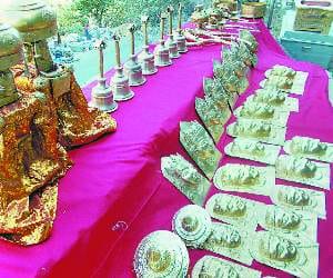Traditional Instruments is on the edge of extinction.