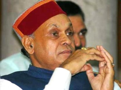 cbi inquiry againest ex cm prem kumar dhumal.