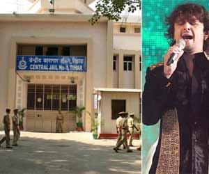 Organically in Sonu Nigam Live show at Tihar Jail delhi.