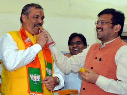 Vijay Sampla Alleged to UPA, Congress for Drugs in Punjab