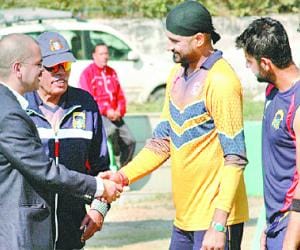 punjab beat himachal in vijay hazary trophy.
