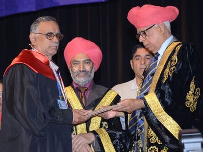 Eleven scientists have been awarded 