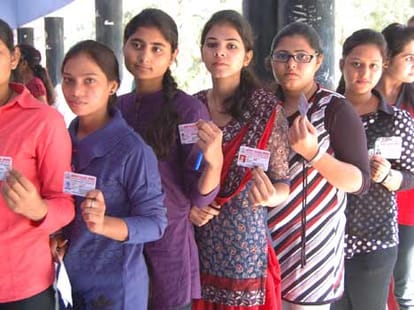 firing in meerut in college.