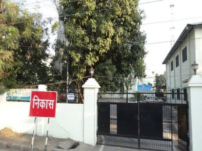 uttarakhand secretariat don't have room no 420.