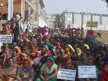 Satlok Ashram Sant Rampal Life Profile