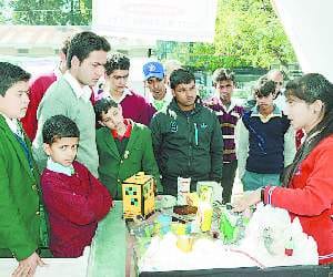 science fair at mandi.