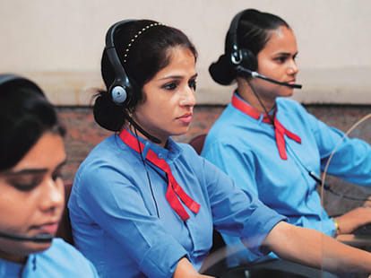 Three arrested by cm helpline in delhi
