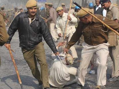 haryana police failure in sant rampal issue