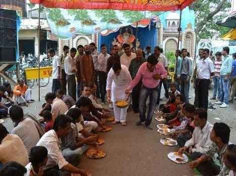 why people offering bhandara meaning