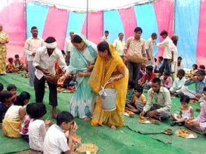 why people offering bhandara meaning
