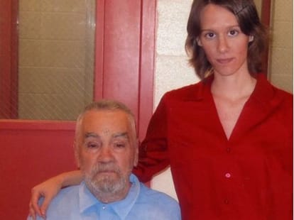 Infamous mass murderer will marry in jail