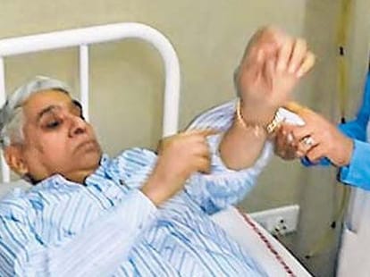 VIP Treatment in Jail to Sant Rampal Satlok Ashram