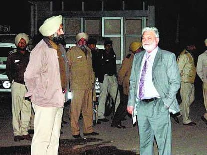 sant Rampal, Satlok ashram and illegal abortion