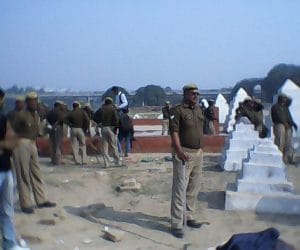 gram rojgar sevak protest in lucknow.