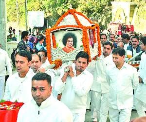 shoba yatra of sai ram.