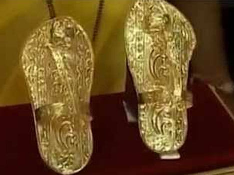 Shiv Sena leaders to gift Arvind Bhosale gold chappals to celebrate Rane's loss